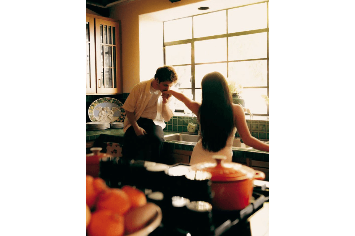 (H1) Giao tiếp tình cảm trong mối quan hệ tuổi trẻ.png