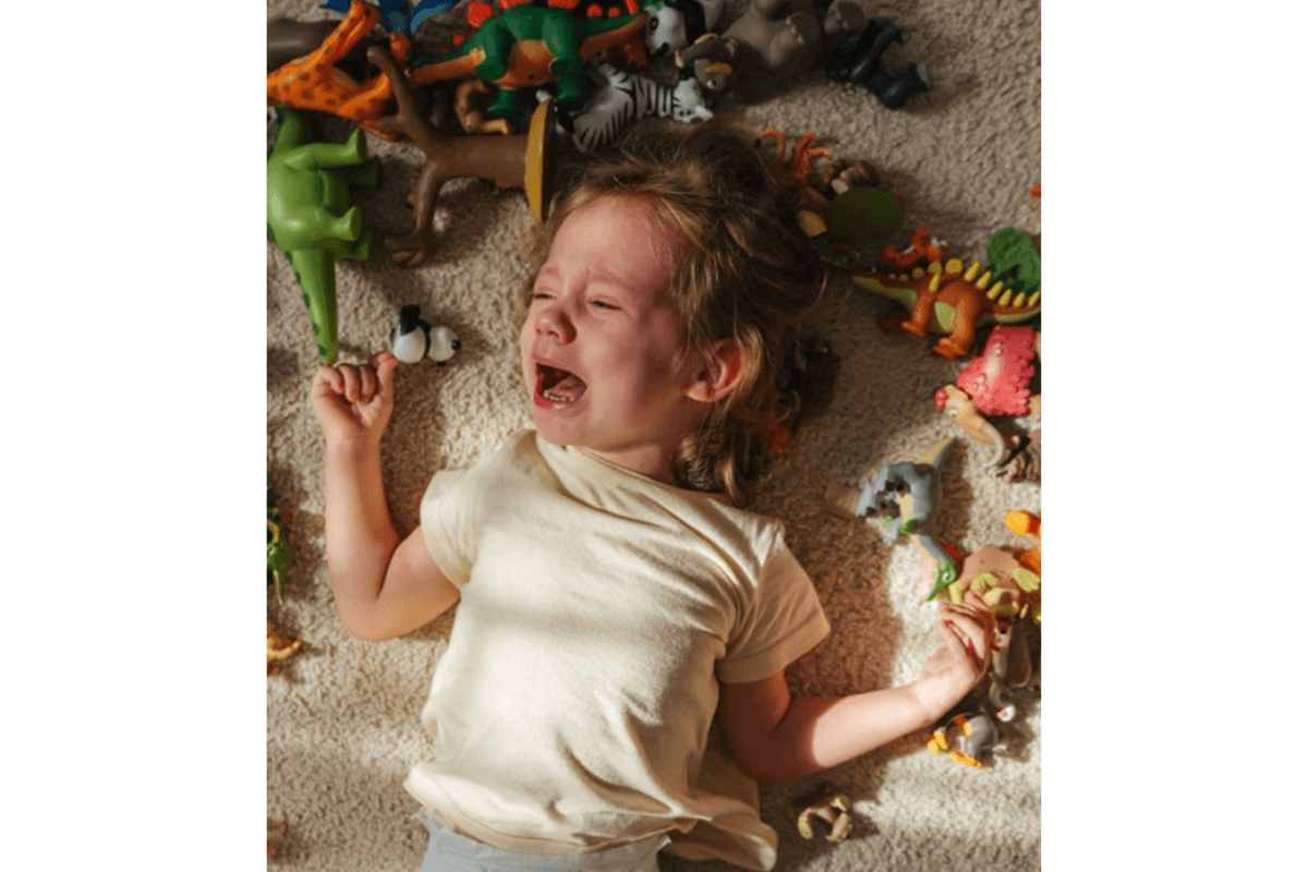 (H2) Hành vi ăn vạ ở trẻ nhỏ và thông điệp phía sau.png