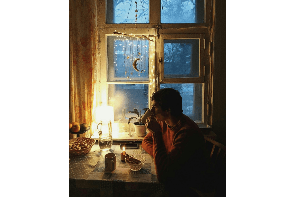 (H2) Hội chứng kẻ theo dõi và cách nhận biết sớm.png